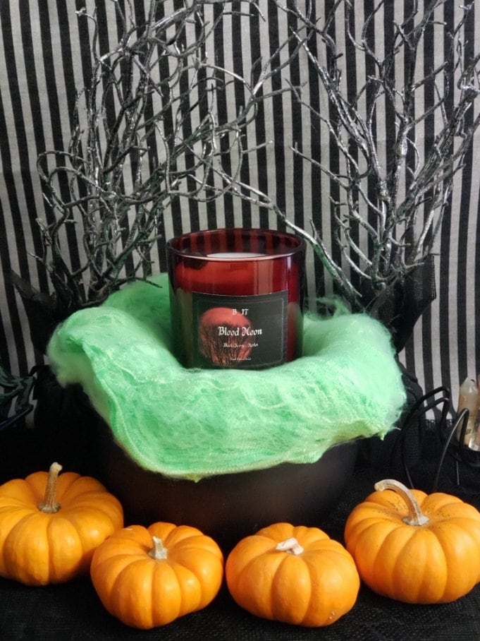 Blood Moon Halloween scented candle