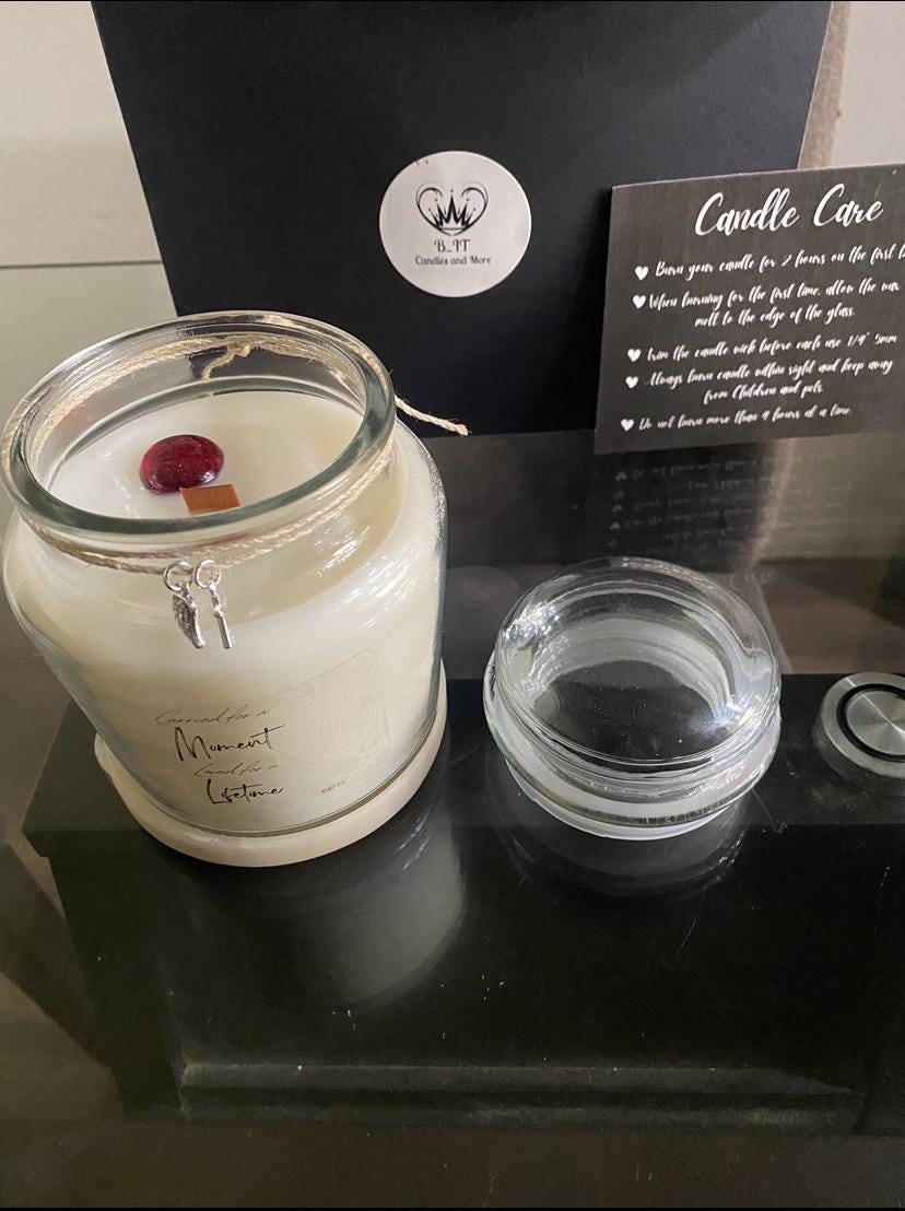 Pregnancy loss awareness candle