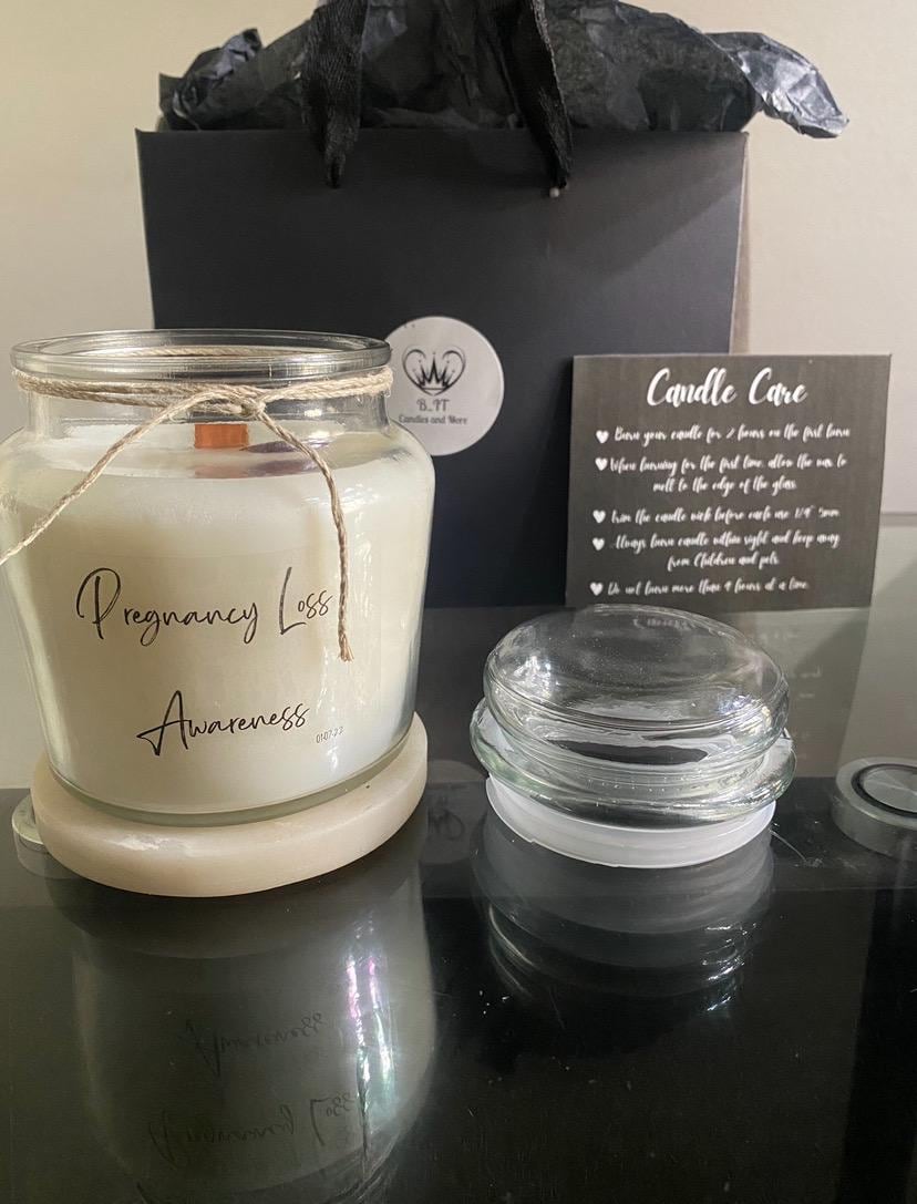 Pregnancy loss awareness candle